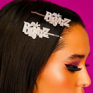 Dolls Kill x Bratz KEEP IT GLOSSY HAIR PINS